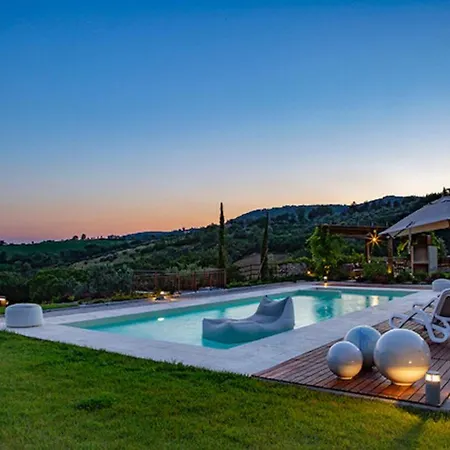 Col D'erba Iii Sleeps 6 With Pool And Air Con *